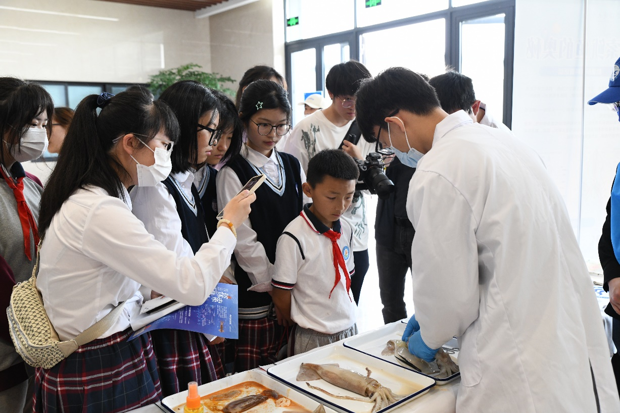 [上海海洋大学]学校面向四所中小学生开展海洋特色科普